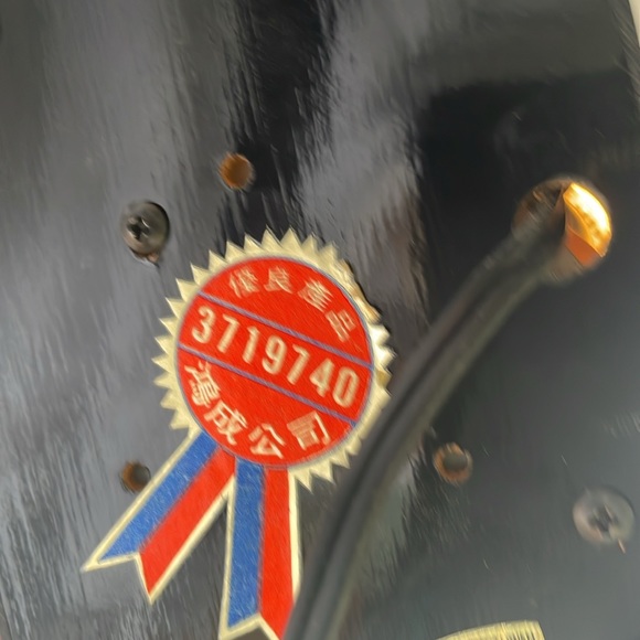 VINTAGE MUSICAL FIBER OPTIC LAMP
FLORAL 1980’S TABLE LAMP CHANGES COLOUR - Picture 5 of 10